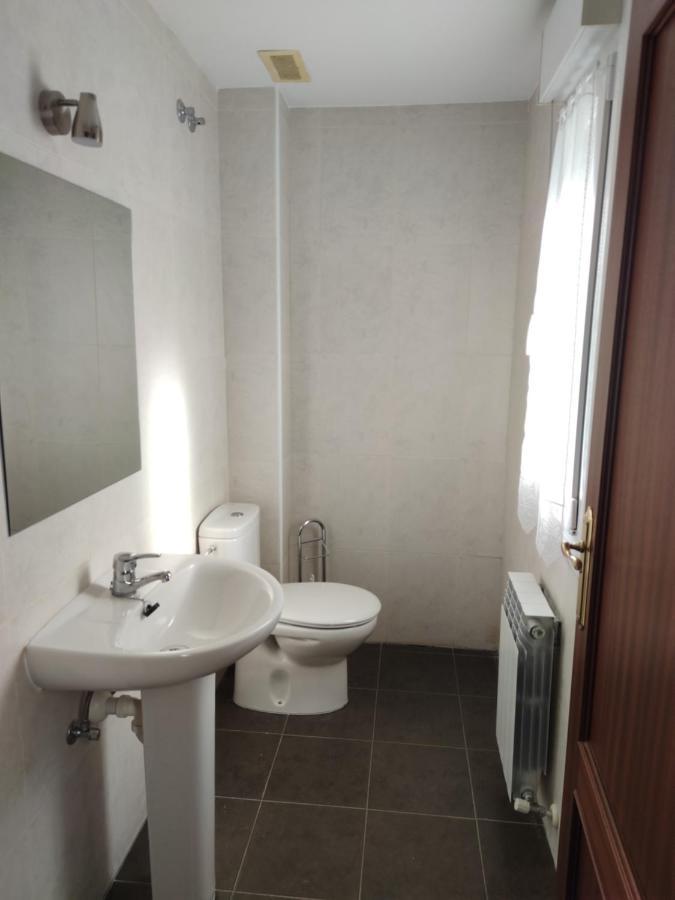 Chalet Con Amplio Jardin Касаларейна Екстериор снимка